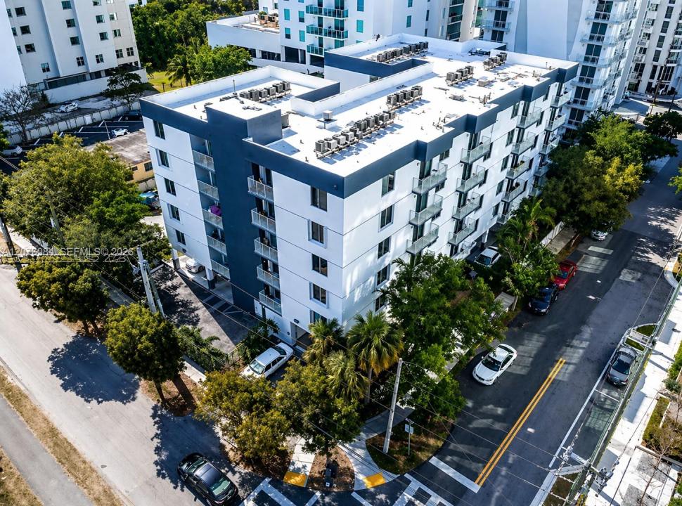 126 SW 17th Rd 609, Miami, Florida 33129, USA