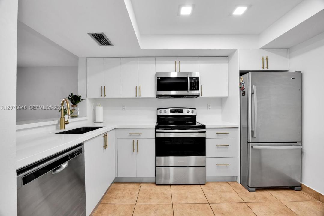 9280 SW 123rd Ct 404, Miami, Florida 33186, Stati Uniti