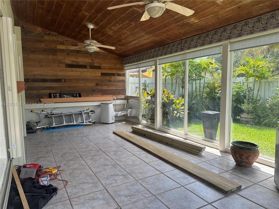 1984 NW 179th Ave, Pembroke Pines, Florida 33029, Stati Uniti