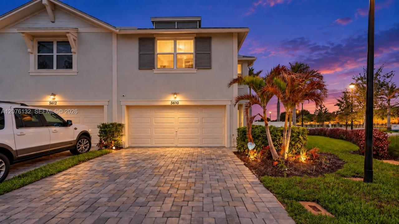 5610 SE Edgewater Cir, Stuart, Floryda 34997, USA