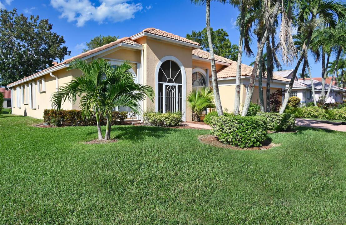 2505 EGRET LAKE Drive, Floride 33413, États-Unis