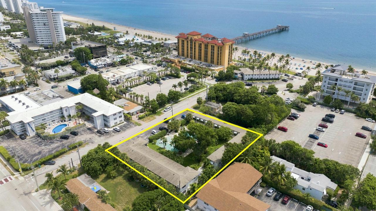 2060 NE 1st Street 1-8, 10-20, Deerfield Beach, פלורידה 33441, ארצות הברית של אמריקה