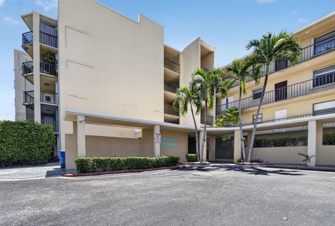 890 N Federal Highway 202, Lantana, Florida 33462, Stati Uniti