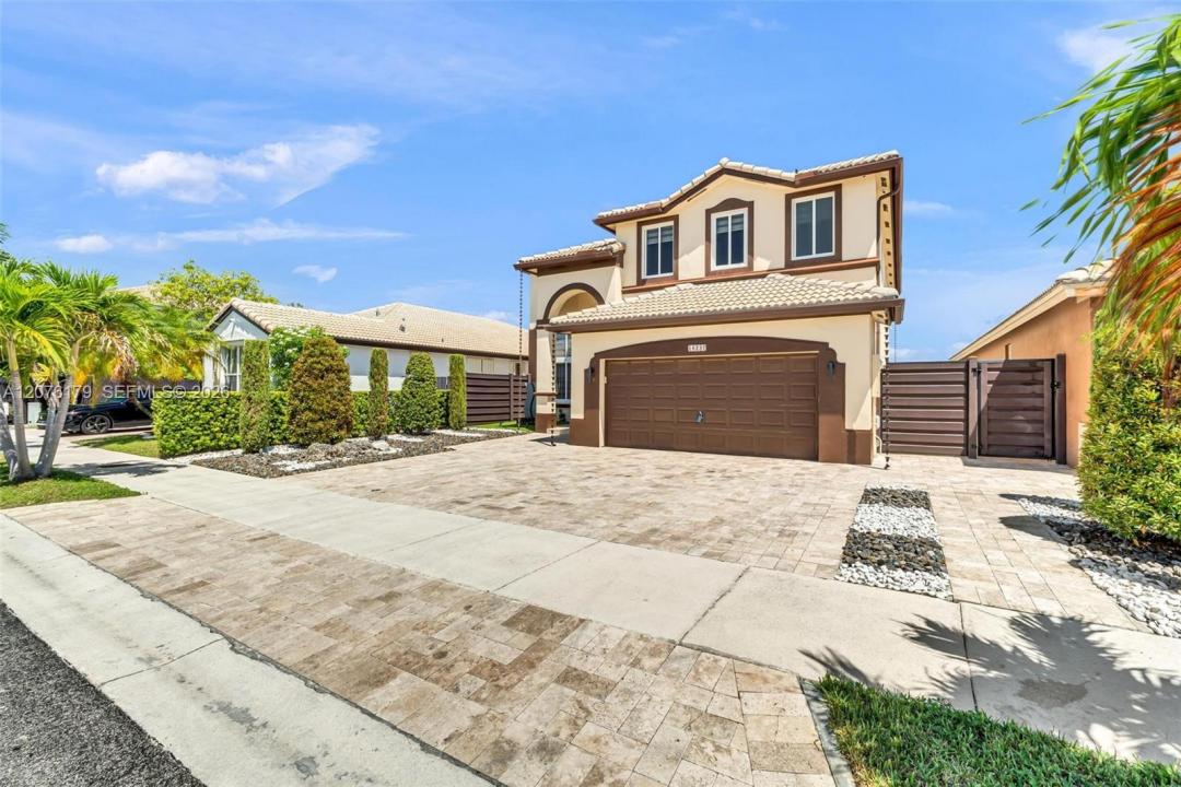 16237 SW 44th Ter 0, Miami, Florida 33185, USA