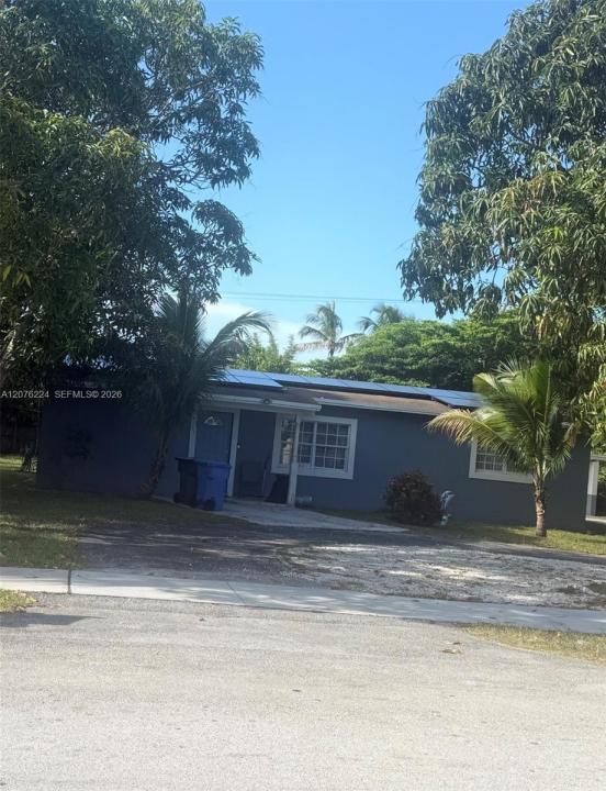 607 NW 42nd St, Oakland Park, Florida 33309, USA