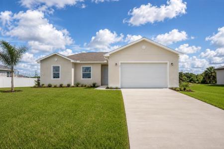 1109 KRAFT ST, La Belle, Florida 33935, USA