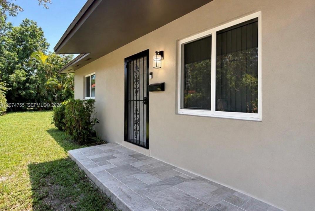 336 NW 53rd St 1, Miami, Florida 33127, Stati Uniti