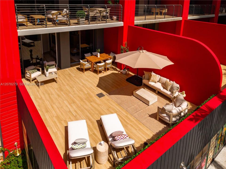 90 NE 32nd St 202, Miami, Floride 33137, États-Unis