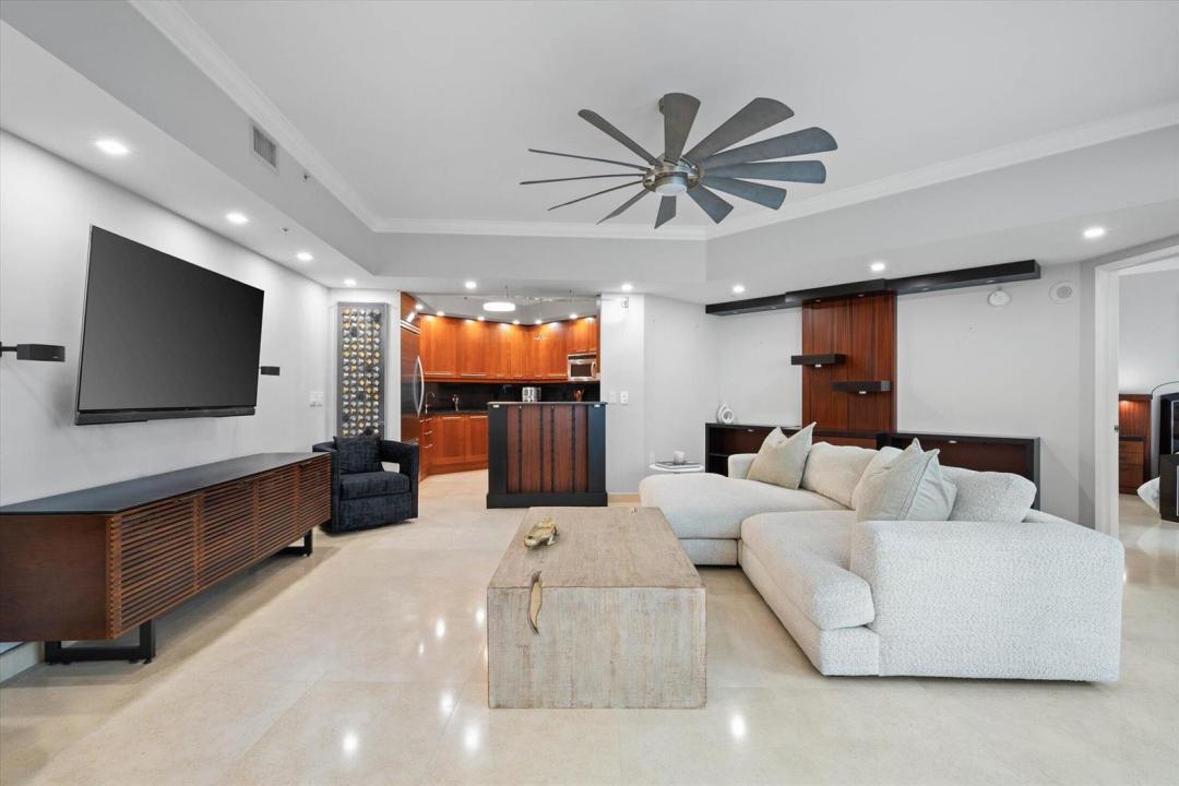 333 Las Olas Way Unit 405, Fort Lauderdale, Florida 33301, Stati Uniti