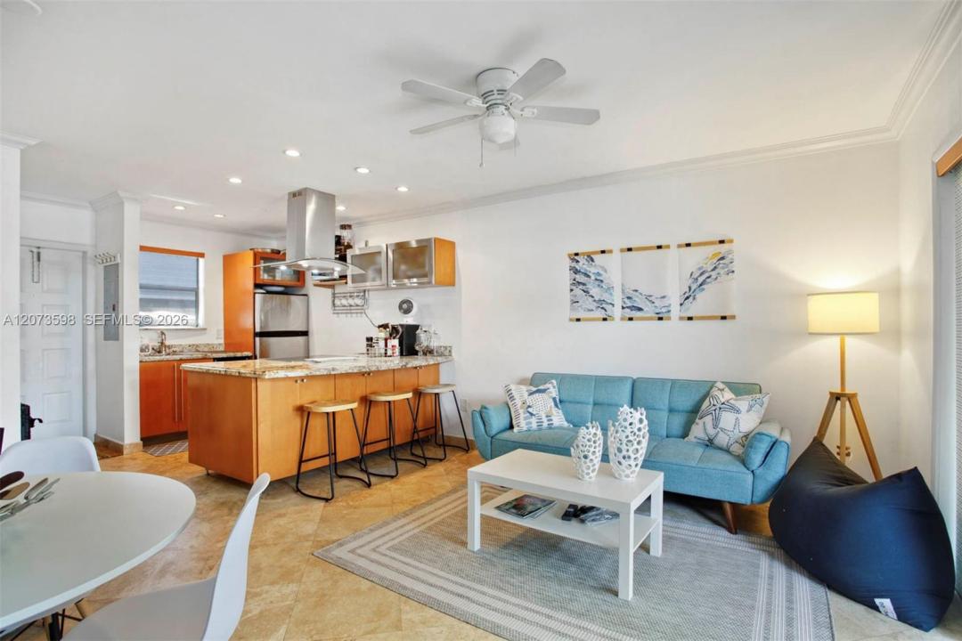 798 Crandon Blvd 37-C, Key Biscayne, Florida 33149, USA