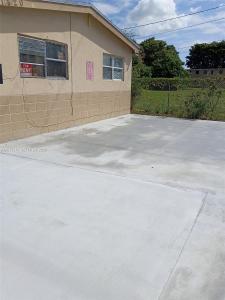 1815-1820 Ali Baba Ave, Opa-Locka, Florida 33054