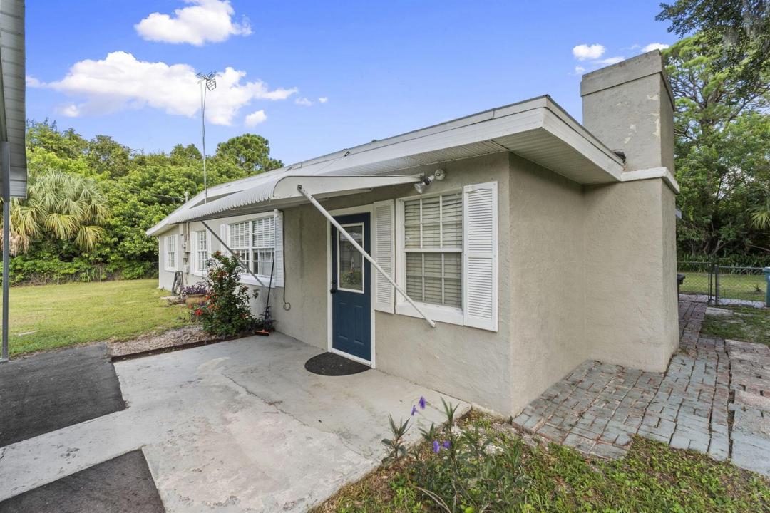 3920 EDWARDS Road, Fort Pierce, Florida 34981, USA