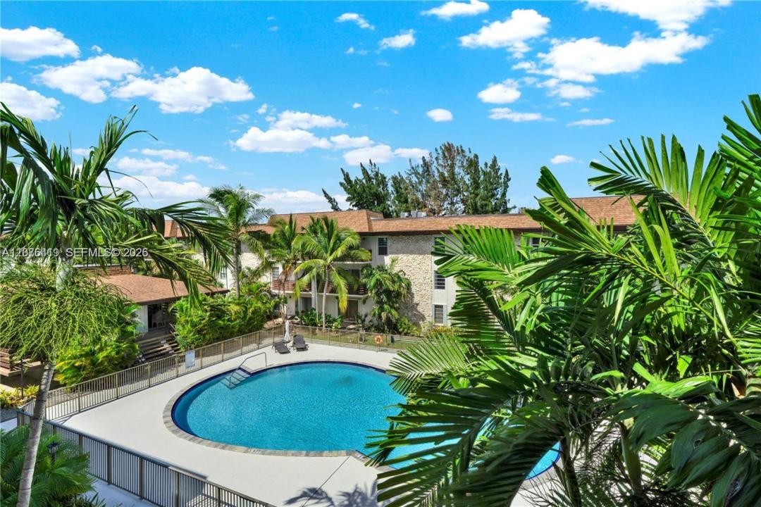 7473 SW 82nd St D103, Miami, Floride 33143, États-Unis