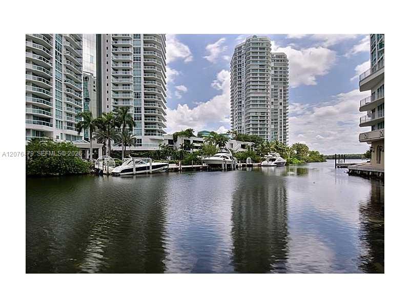 200 Sunny Isles Blvd 2-PH2, Sunny Isles Beach, Florida 33160, USA