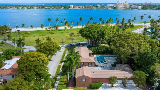 1125 N Flagler Drive, West Palm Beach, פלורידה 33401, ארצות הברית של אמריקה