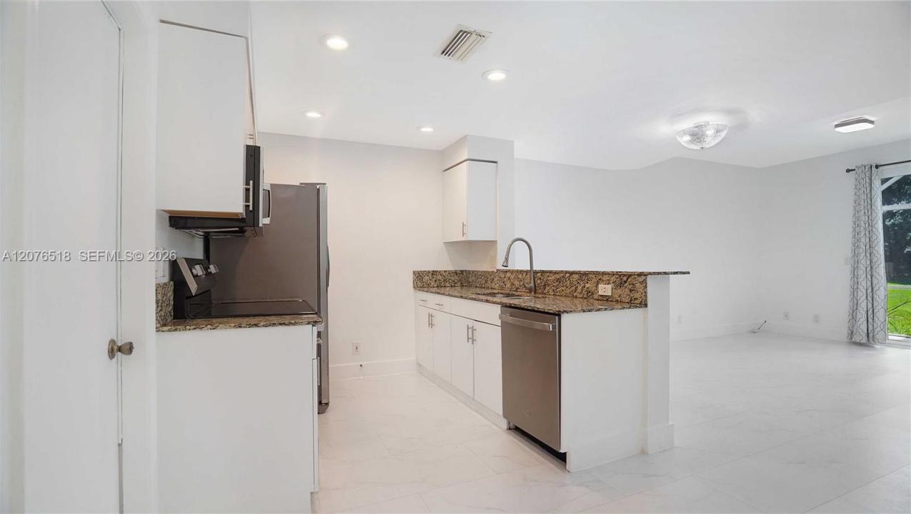 1492 Veracruz Ln 4-4, Weston, Floride 33327, États-Unis