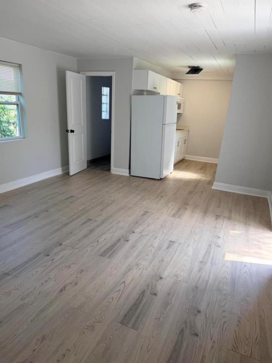 617 54TH Street 2, West Palm Beach, Floride 33407, États-Unis
