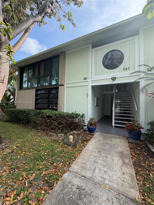 761 NE 199th St 202, Miami, 플로리다 33179, 미국