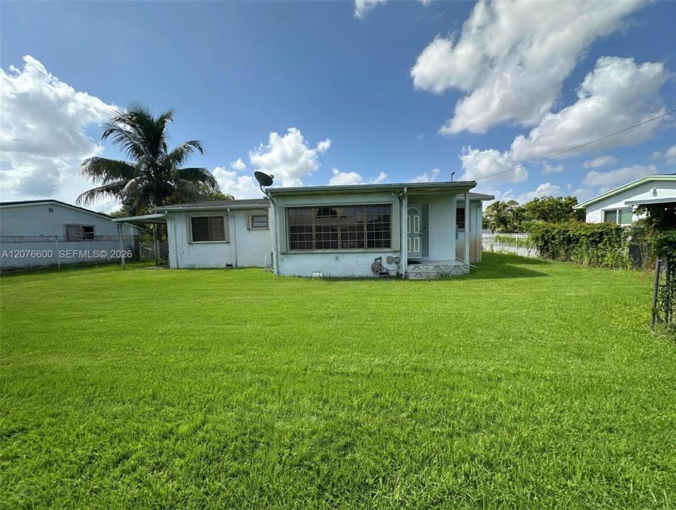 2961 NW 162nd St, Miami Gardens, Floride 33054, États-Unis
