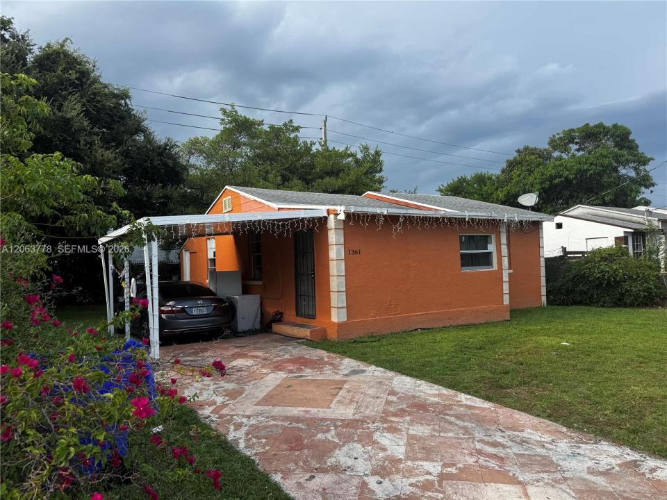 1361 NW 53rd St, Miami, Floride 33142, États-Unis