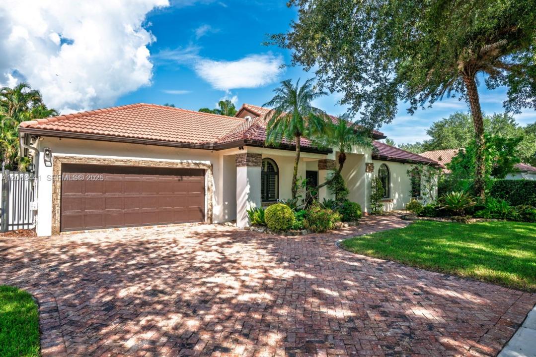 15600 NW 82nd Ct, Miami Lakes, Floride 33016, États-Unis