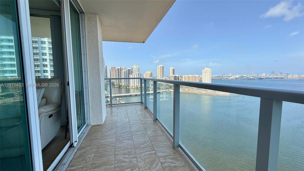 1155 Brickell Bay Dr 2310, Miami, Florida 33131, Stati Uniti