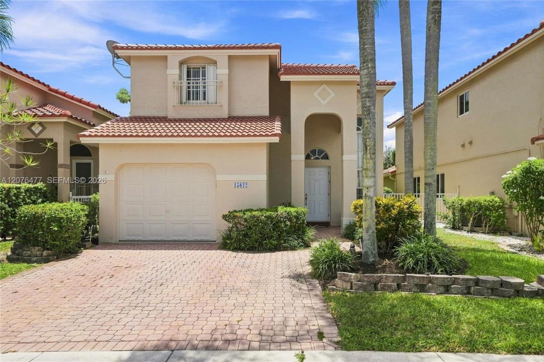 15822 SW 16th Ct, Pembroke Pines, Florida 33027, USA