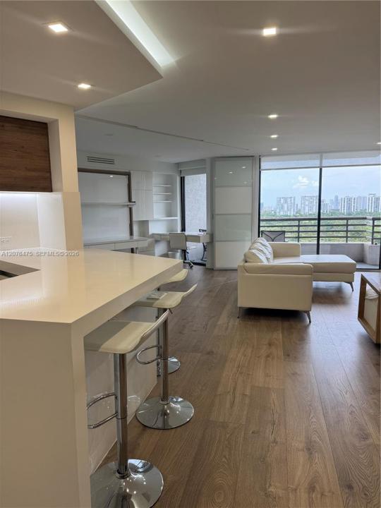 3300 NE 191st St 1610, Aventura, Floride 33180, États-Unis