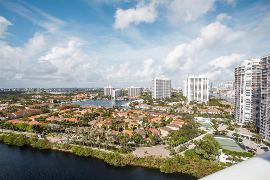 20505 E Country Club Dr PH-39, Aventura, Floride 33180, États-Unis