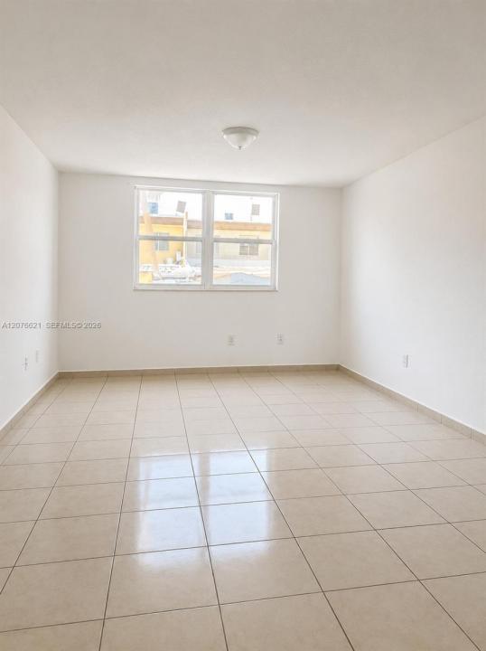 666 W 81st St 103, Hialeah, Florida 33014, USA