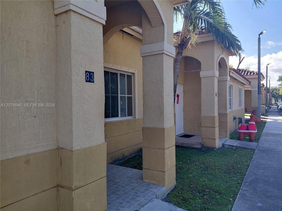 83 NE 13th Ave 15, Homestead, Floride 33033, États-Unis