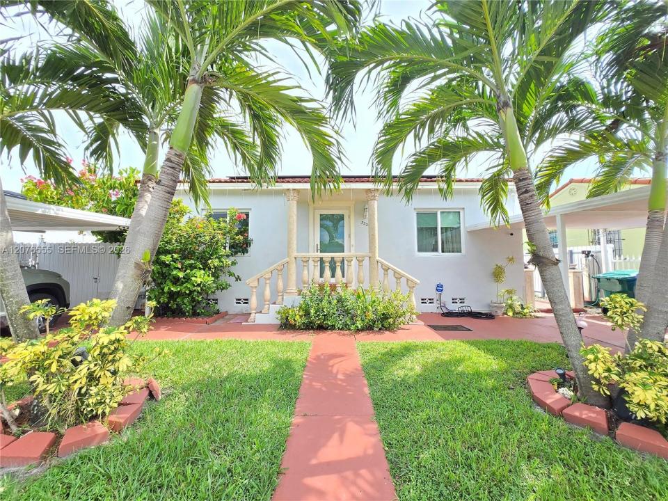 3320 NW 20th St, Miami, Floride 33142, États-Unis