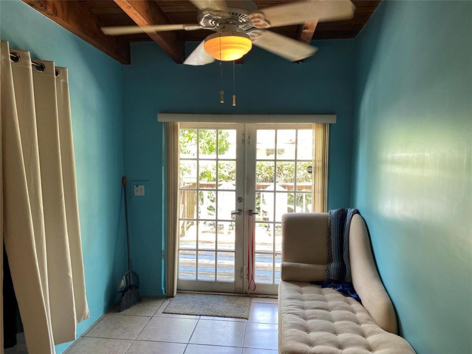 6901 SW 6TH Street, Pembroke Pines, Floride 33023, États-Unis