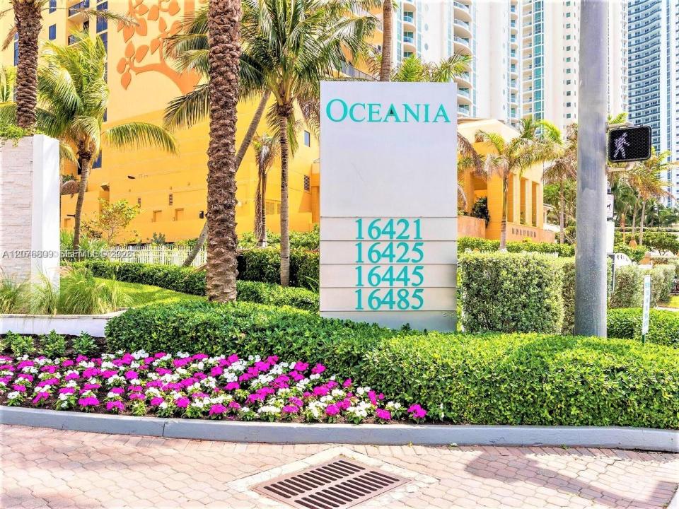 16485 Collins Ave 1131, Sunny Isles Beach, Florida 33160, USA