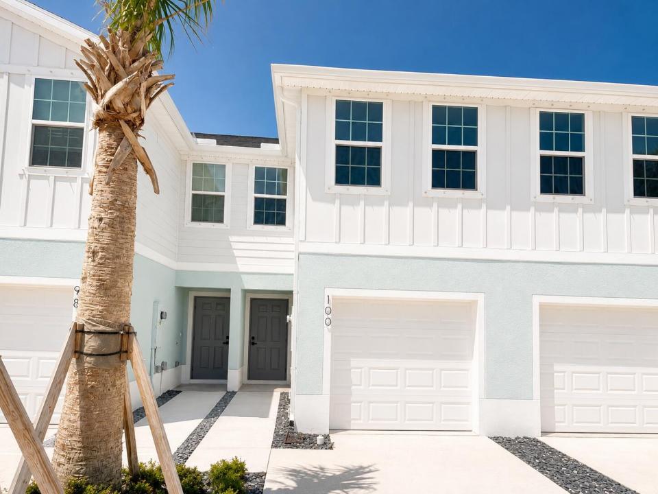 100 Savannah Lakes Boulevard, Fort Pierce, Florida 34982, Stati Uniti