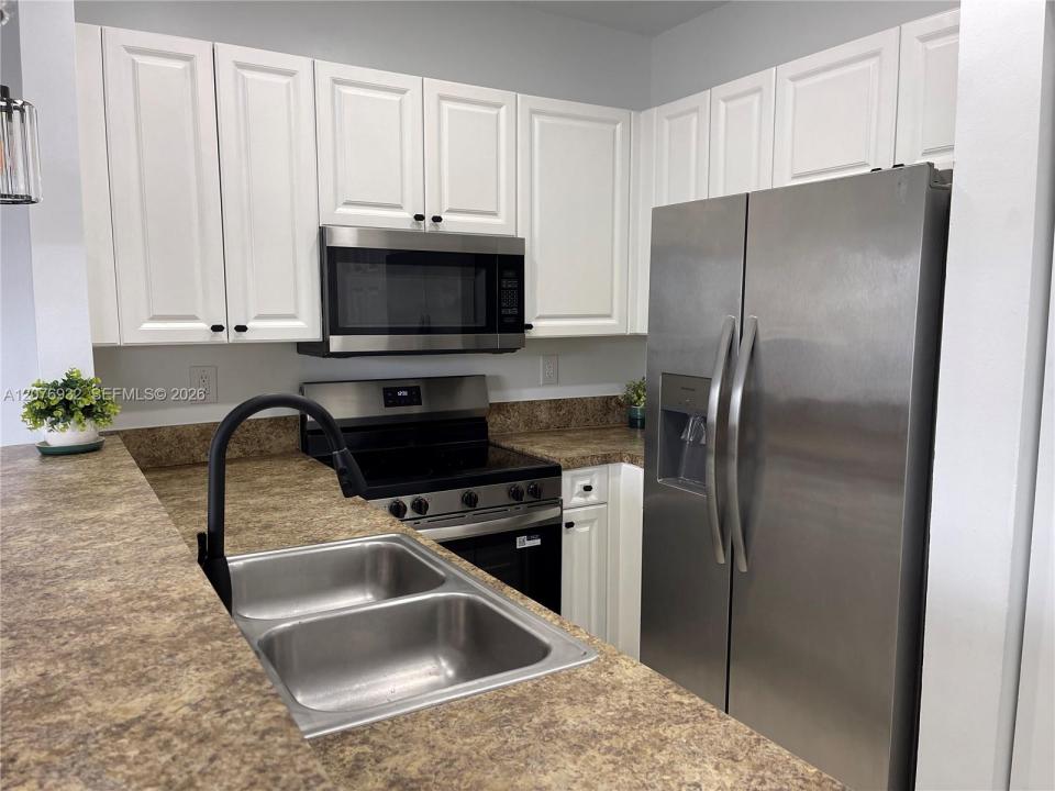 3102 Coral Ridge Dr 3102, Coral Springs, Floryda 33065, USA
