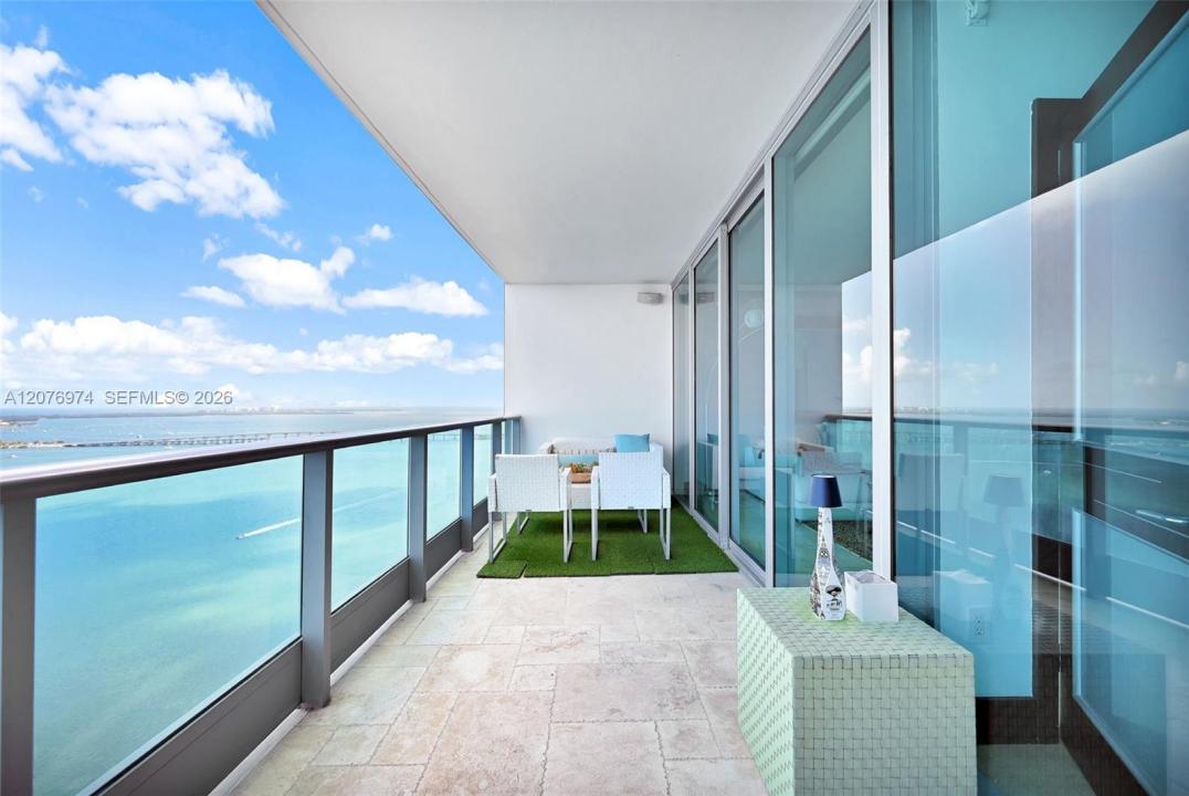1331 Brickell Bay Dr 3607, Miami, Florida 33131, Stati Uniti
