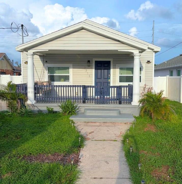 2711 N 33 Street, Tampa, フロリダ 33605, アメリカ合衆国