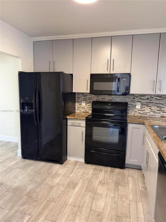 2051 NW 81st Ave 528, Pembroke Pines, Floride 33024, États-Unis