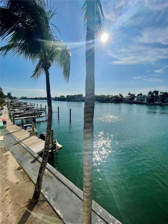 5600 Collins Ave 16P, Miami Beach, Floride 33140, États-Unis