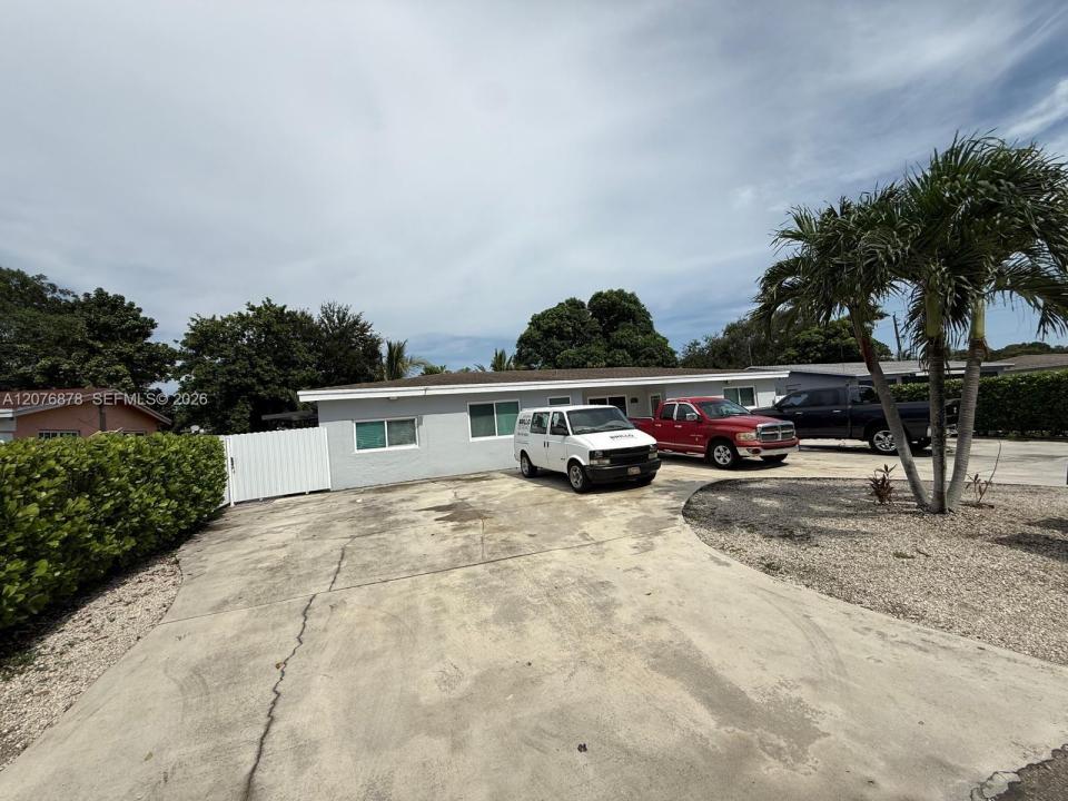 14321 NW 16th Ct, Miami, Floride 33167, États-Unis