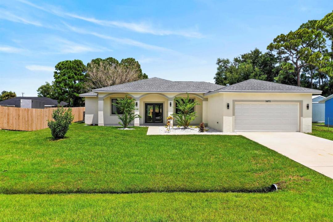 1471 SE Proctor Lane, Port St. Lucie, Floride 34983, États-Unis