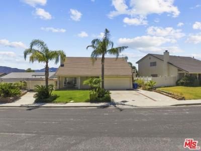 Rhododendron Drive, Santa Clarita, كاليفورنيا 91387, الولايات المتحدة