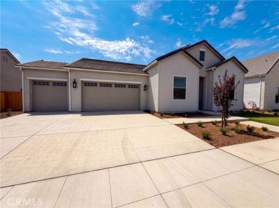N Marion, Clovis, California 93619