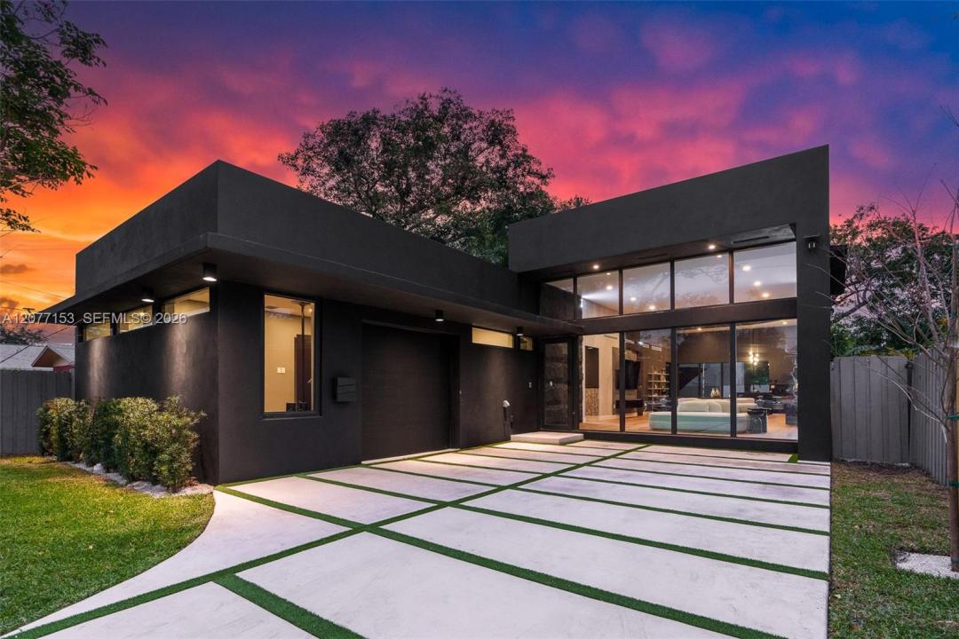 400 NW 49th St 0, Miami, Florida 33127, Stati Uniti