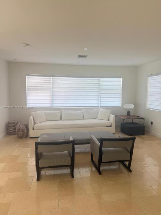 335 Harbor Dr, Key Biscayne, Florida 33149, USA