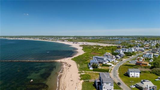 Stanton Avenue, Narragansett, Rhode Island 02882, USA