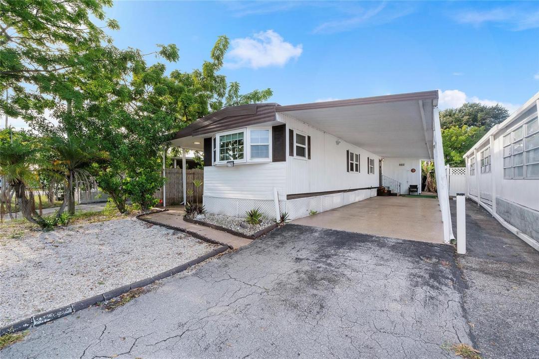 2710 E MARINA Drive, Dania Beach, Florida 33312, Stati Uniti