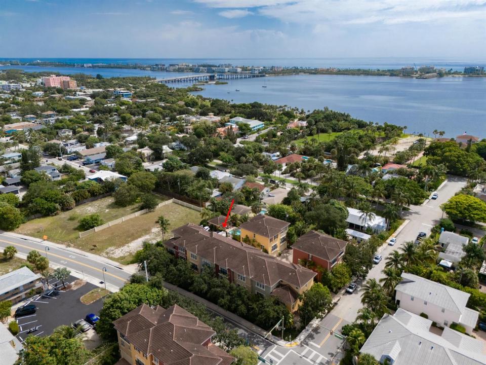 530 S FEDERAL Highway 2, Floride 33460, États-Unis