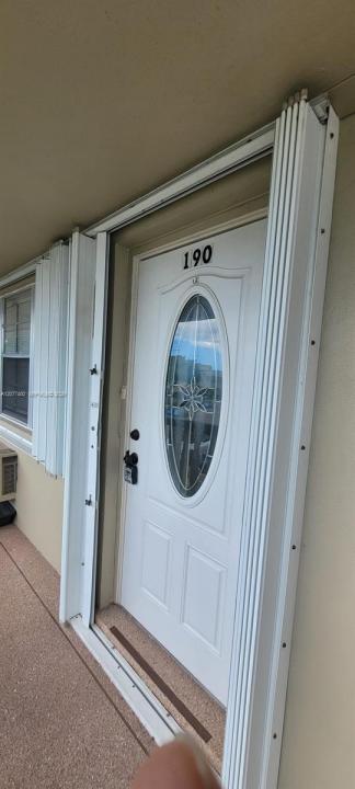 190 Salisbury H 190, West Palm Beach, Floride 33417, États-Unis